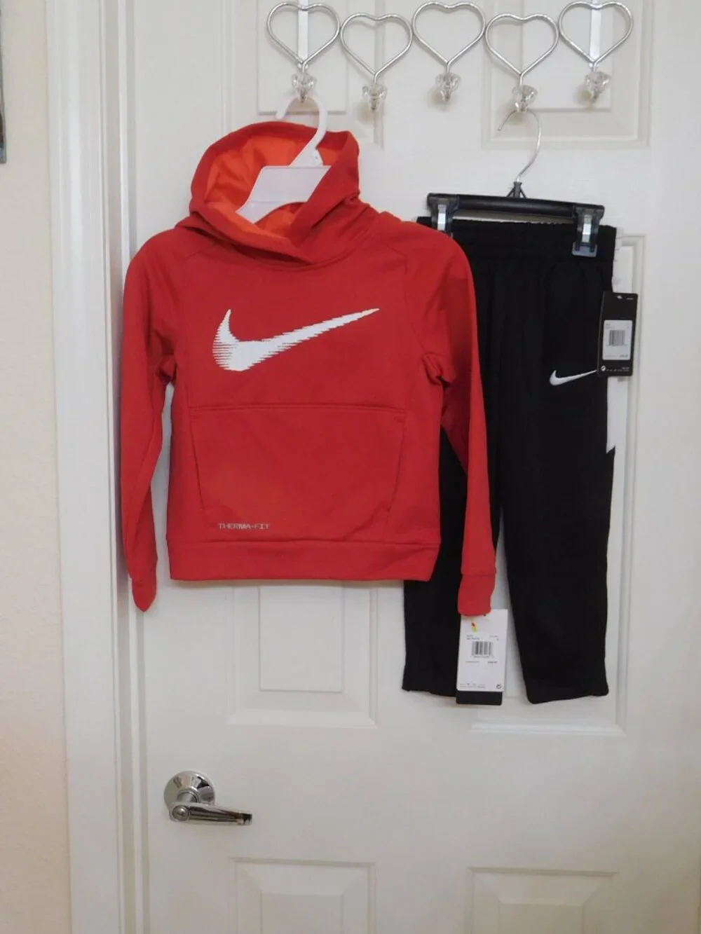 NWT Huge 17pc Nike L/S S/S Shirts Pants Joggers Sweatshirts Bundle sz 4 4t - Picture 12 of 12